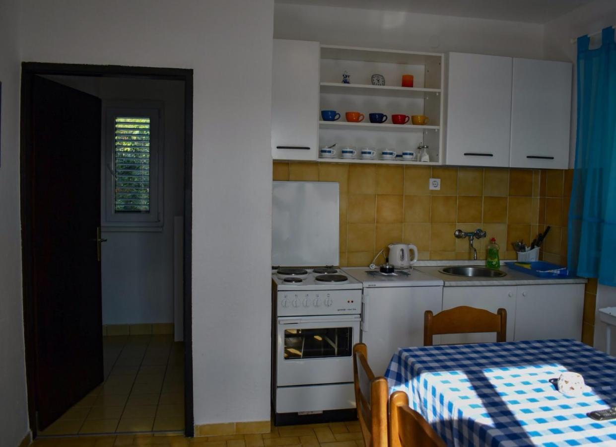 Apartment Ankica Traù Esterno foto